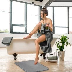 Badematte Memoryschaum Grau - 50x80cm -Relaxdays relaxdays badematte memoryschaum grau 50x80cm 2