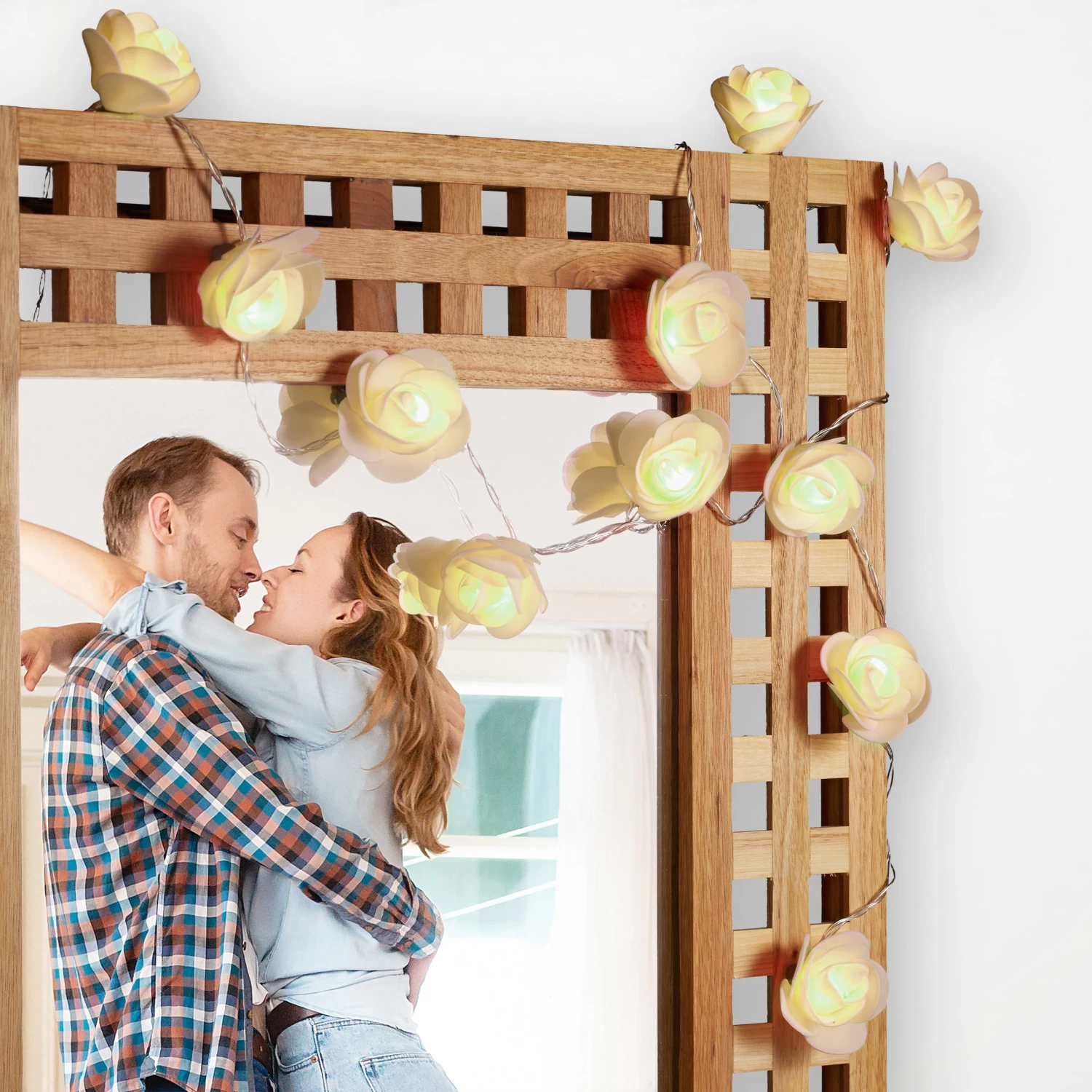 Lichterkette Rosen In Weiß - (L)3,3 M 2 Lichterkette Rosen In Weiß - (L)3,3 M – Bild 2