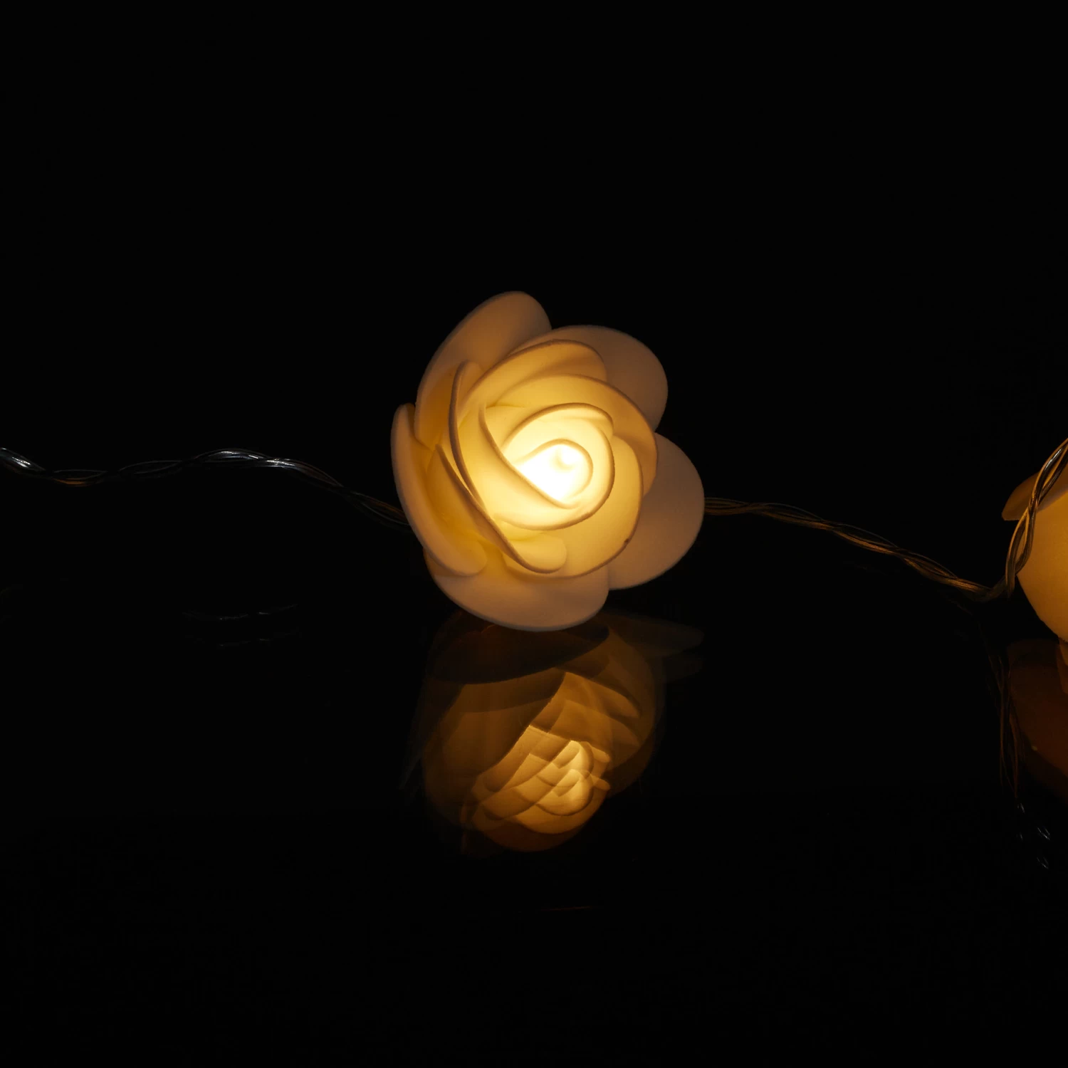 Lichterkette Rosen In Weiß - (L)3,3 M 7 Lichterkette Rosen In Weiß - (L)3,3 M – Bild 7